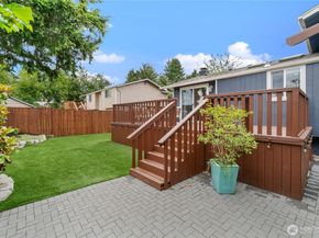 4001 176th Street SW, Lynnwood WA 98037