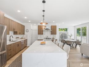 5720 NE 65th Street, Seattle WA 98115