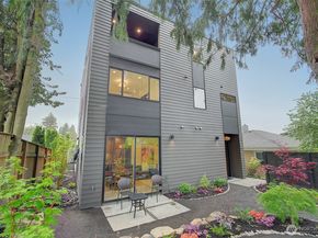 7912 34th Avenue SW, Seattle WA 98126