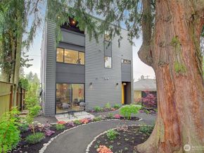 7912 34th Avenue SW, Seattle WA 98126