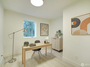 7912 34th Avenue SW, Seattle WA 98126