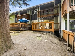 17211 NE 45th Street 79, Redmond WA 98052
