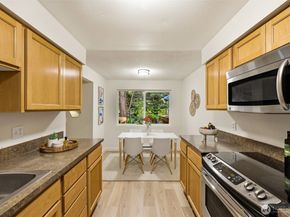 17211 NE 45th Street 79, Redmond WA 98052