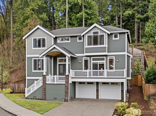 15249 NE Woodland Place, Woodinville WA 98072