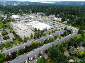 12525 NE 145th Place F97, Kirkland WA 98034