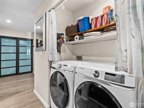 613 W 4th Avenue 103, Seattle WA 98119