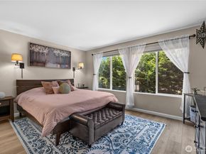 613 W 4th Avenue 103, Seattle WA 98119