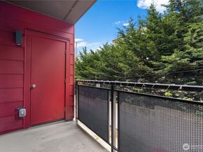 613 W 4th Avenue 103, Seattle WA 98119