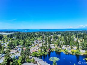 323 75th Street SE C42, Everett WA 98203