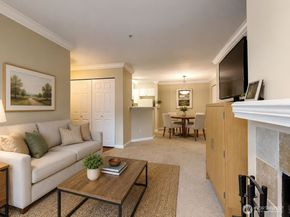 33020 10th Avenue SW X104, Federal Way WA 98023