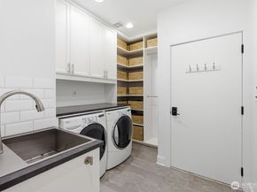 12217 NE 100th Street, Kirkland WA 98033