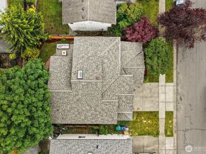 18009 15th Avenue W, Lynnwood WA 98037
