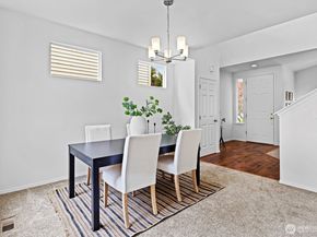 18009 15th Avenue W, Lynnwood WA 98037