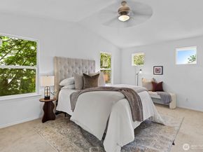 18009 15th Avenue W, Lynnwood WA 98037