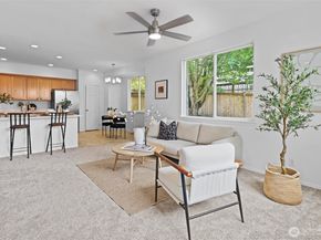 18009 15th Avenue W, Lynnwood WA 98037