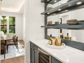 2425 153rd Avenue SE, Bellevue WA 98007