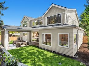 2425 153rd Avenue SE, Bellevue WA 98007