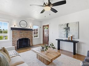 4809 SW Findlay Street, Seattle WA 98136