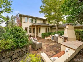 3424 97th Avenue SE, Mercer Island WA 98040