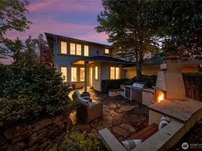 3424 97th Avenue SE, Mercer Island WA 98040