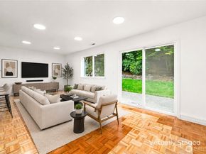 14616 106th Avenue NE, Bothell WA 98011