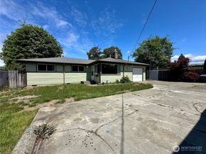 1336 S 279th Street, Des Moines WA 98198