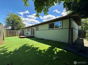 1336 S 279th Street, Des Moines WA 98198