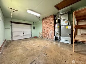 1336 S 279th Street, Des Moines WA 98198