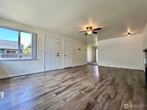 1336 S 279th Street, Des Moines WA 98198