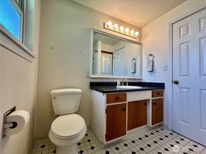 1336 S 279th Street, Des Moines WA 98198