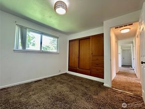 1336 S 279th Street, Des Moines WA 98198
