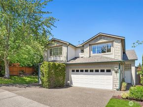 4313 216th Street SW, Mountlake Terrace WA 98043
