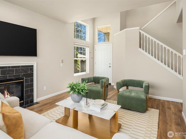 4313 216th Street SW, Mountlake Terrace WA 98043