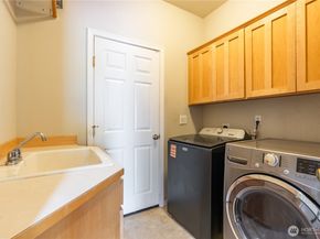 30334 121st Place SE, Auburn WA 98092