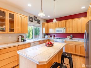 30334 121st Place SE, Auburn WA 98092
