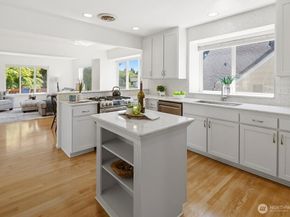 1731 NW 97th Street, Seattle WA 98117