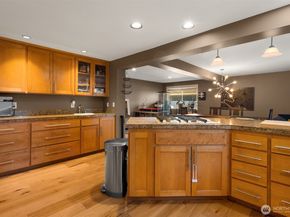 14211 SE 162nd Place, Renton WA 98058