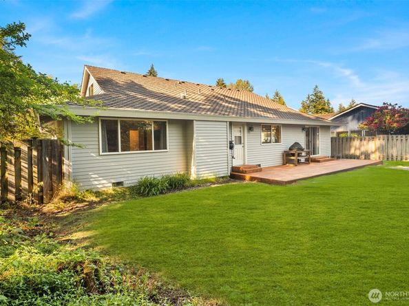 14211 SE 162nd Place, Renton WA 98058