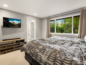 14211 SE 162nd Place, Renton WA 98058