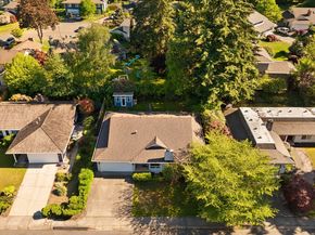 14211 SE 162nd Place, Renton WA 98058