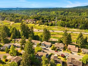 14211 SE 162nd Place, Renton WA 98058
