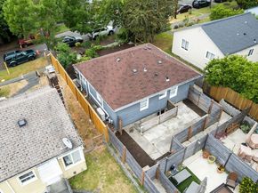 9456 21st Avenue SW C, Seattle WA 98106