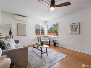9456 21st Avenue SW C, Seattle WA 98106