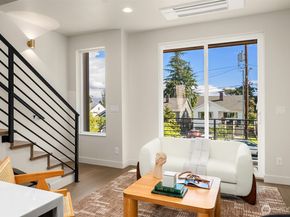 2836 NW 73rd Street B, Seattle WA 98117