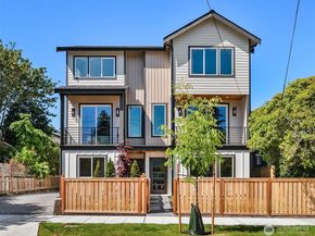 2836 NW 73rd Street B, Seattle WA 98117