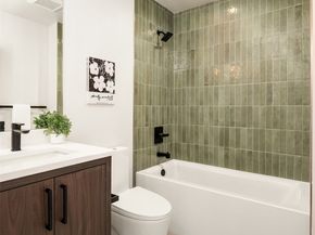 2836 NW 73rd Street B, Seattle WA 98117