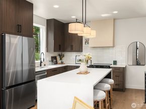 2836 NW 73rd Street B, Seattle WA 98117
