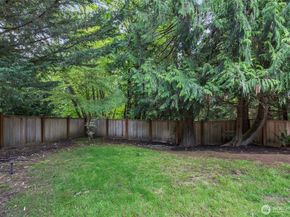 12021 198th Ct NE, Woodinville WA 98077