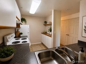 5000 Lake Washington Boulevard NE D103, Renton WA 98056