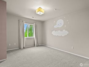 25220 104th Avenue SE 9, Kent WA 98030
